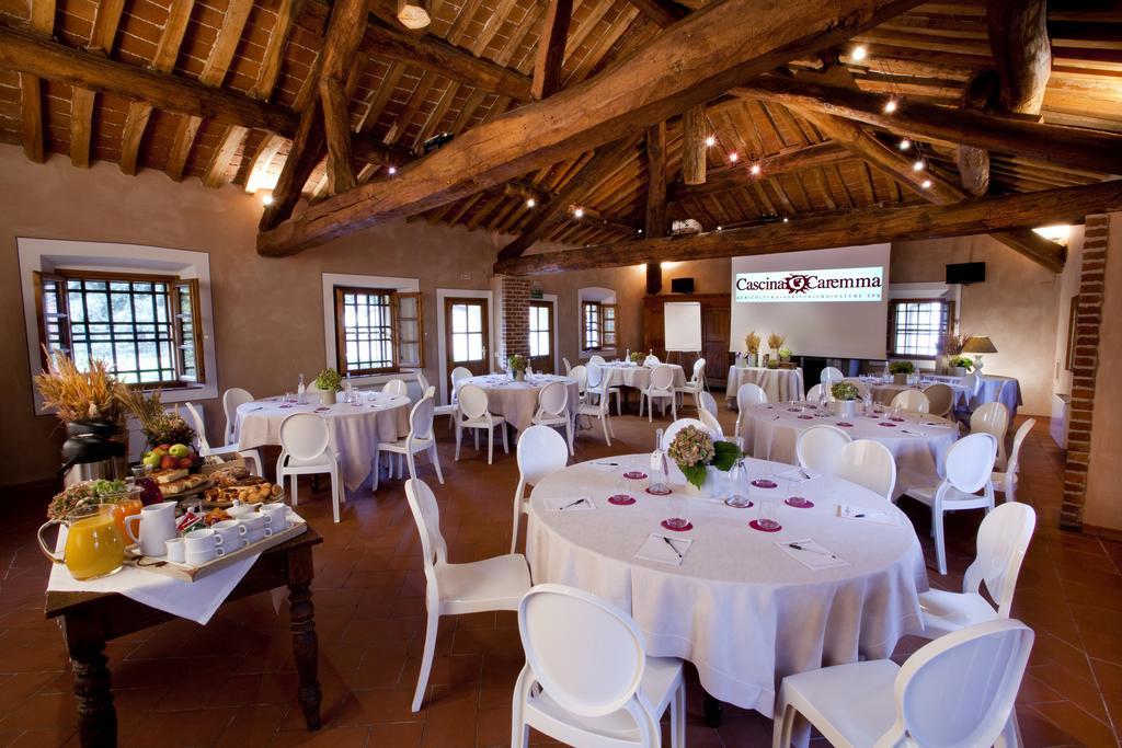 Agriturismo Cascina Caremma Besate Exteriör bild